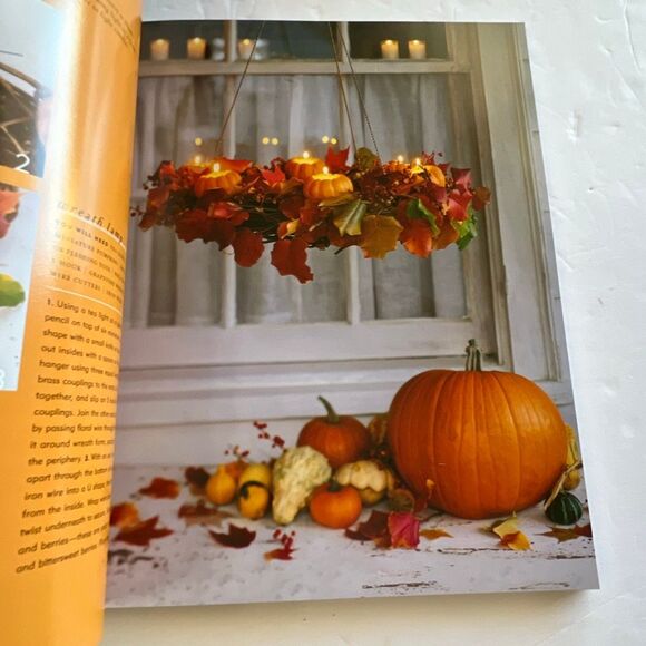 Vtg HALLOWEEN The Best of Martha Stewart Living Paperback Book 2001 1st Edition - Picture 15 of 16